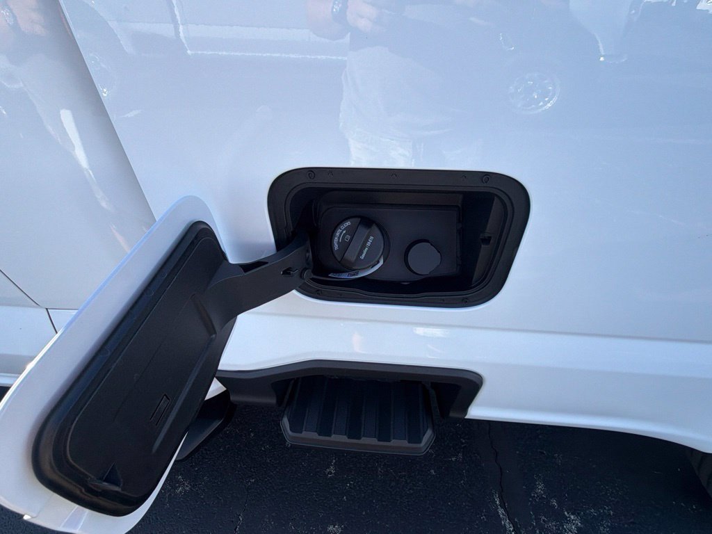 New 2027 Ford F250 XL RWD image 32