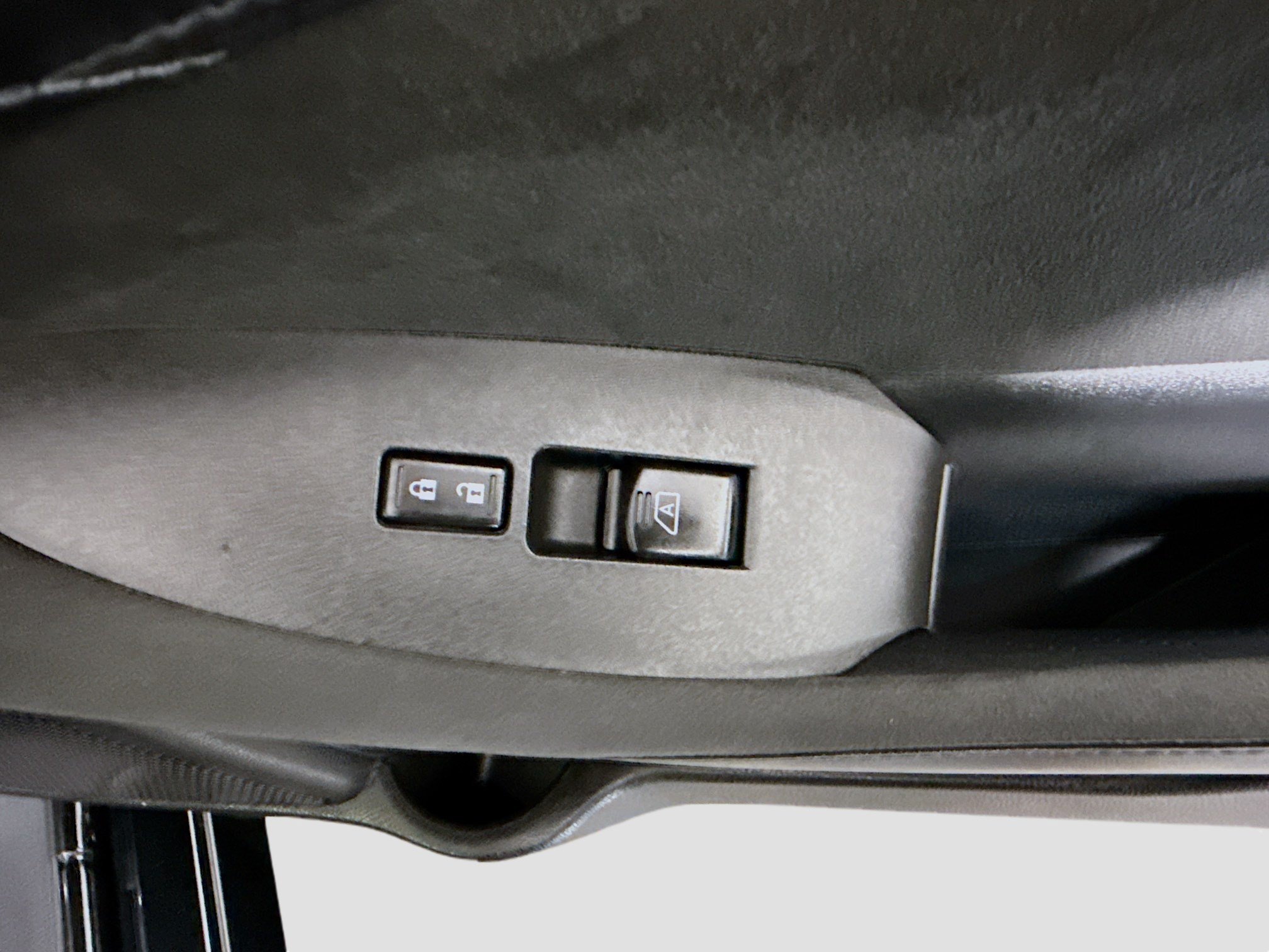 Used 2024 Nissan Z Performance w/ Floor Mat Package RWD image 27
