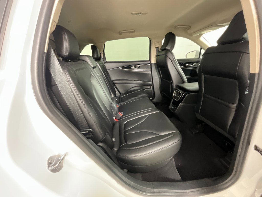 Used 2023 Lincoln Nautilus AWD image 20