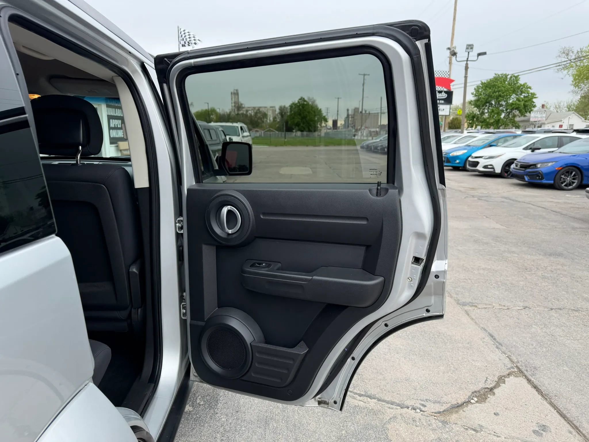 Used 2011 Dodge Nitro Heat w/ Popular Equipment Group AWD/4WD image 15