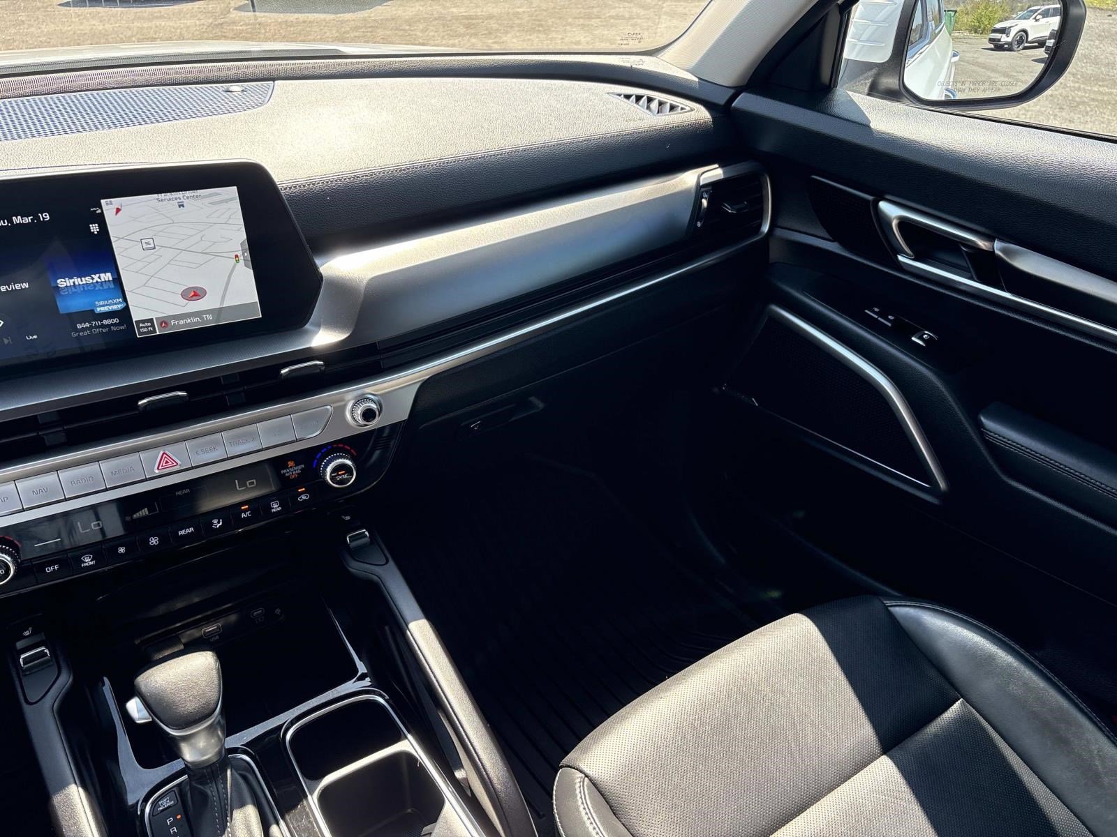 Used 2024 Kia Telluride S w/ S Sunroof Package image 14