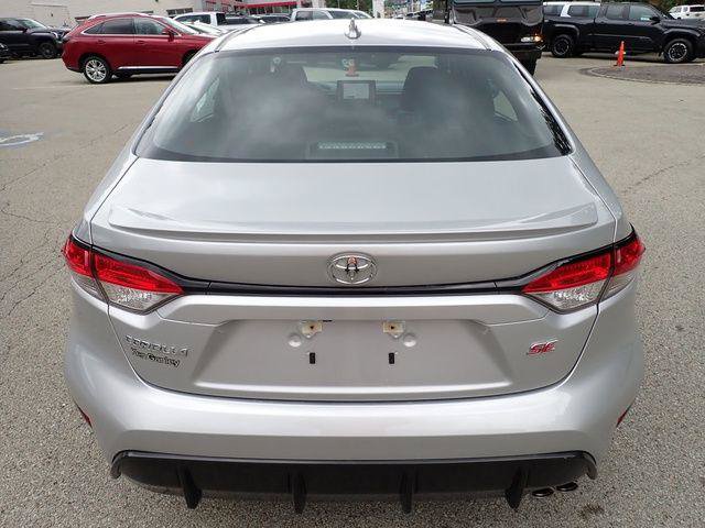 Certified 2024 Toyota Corolla SE FWD image 4