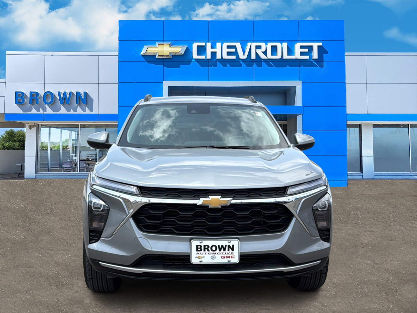 Used 2024 Chevrolet Trax LT w/ Driver Confidence Package FWD image 2