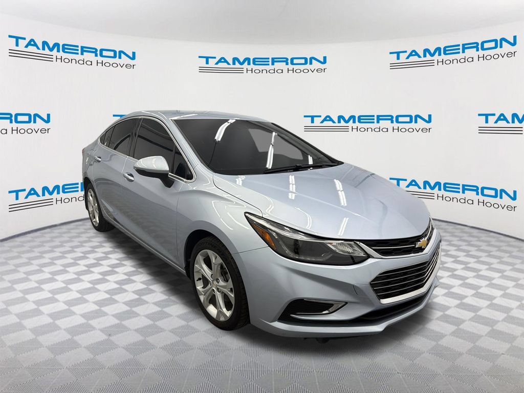 Used 2017 Chevrolet Cruze Premier FWD image 7