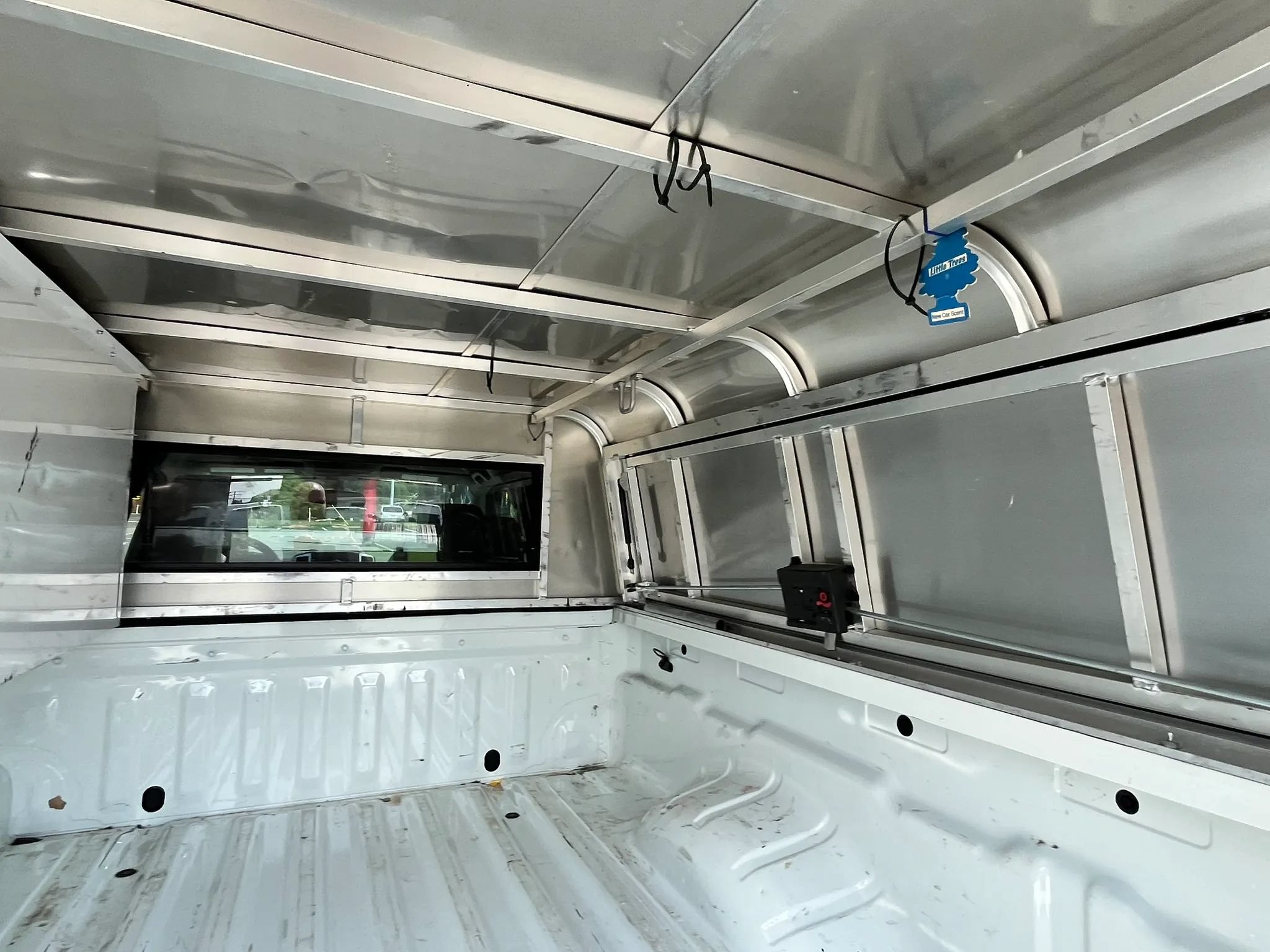 Used 2021 Nissan Frontier S RWD image 49