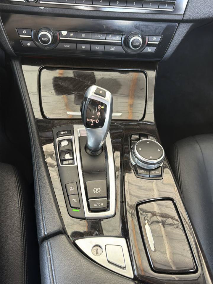 Used 2015 BMW 528i xDrive Sedan AWD/4WD image 13