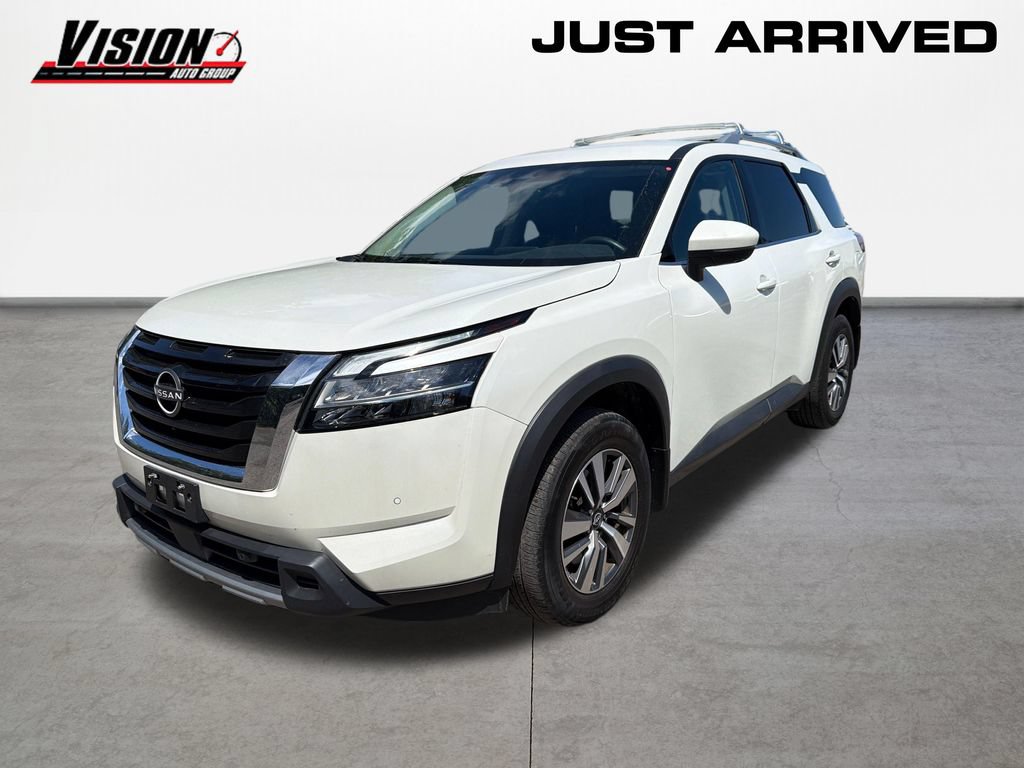 Certified 2024 Nissan Pathfinder SL AWD/4WD image 1