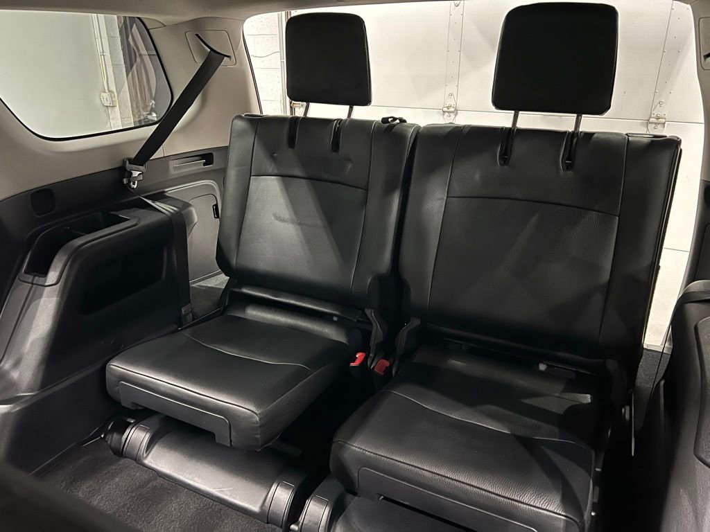 Used 2013 Toyota 4Runner Limited image 27