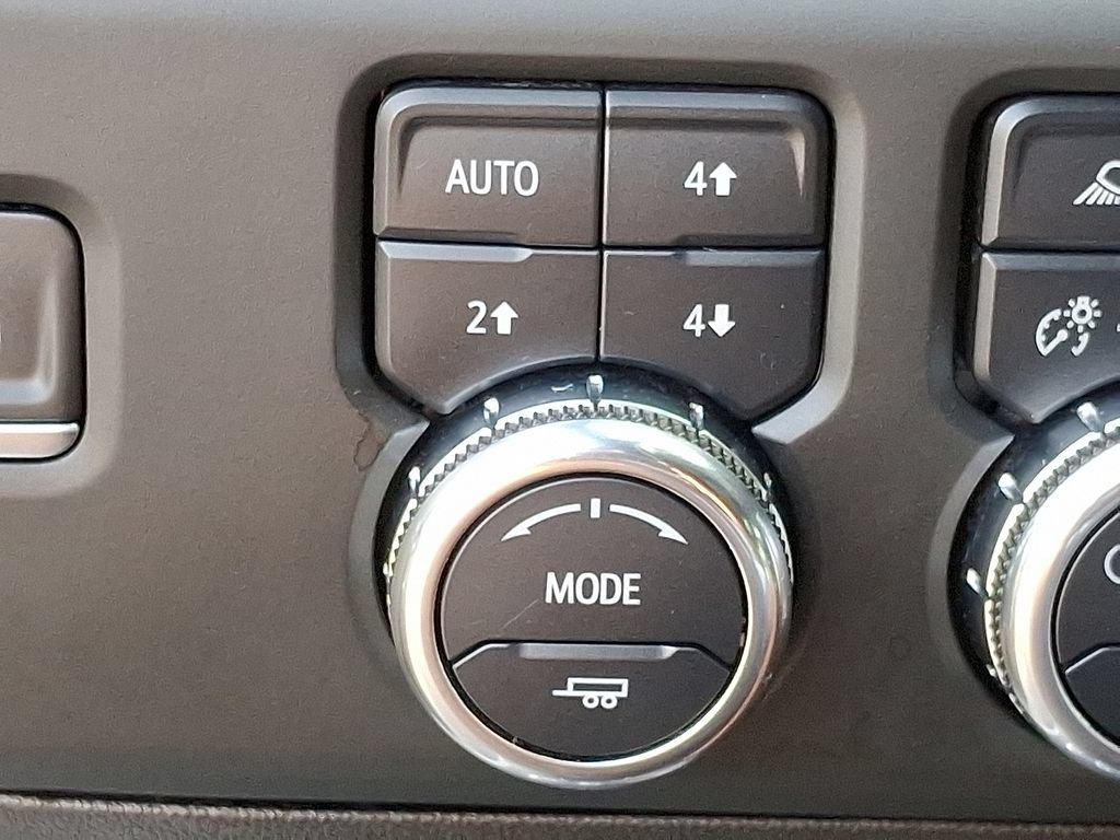 Used 2024 GMC Sierra 1500 AT4 w/ Technology Package AWD/4WD image 27