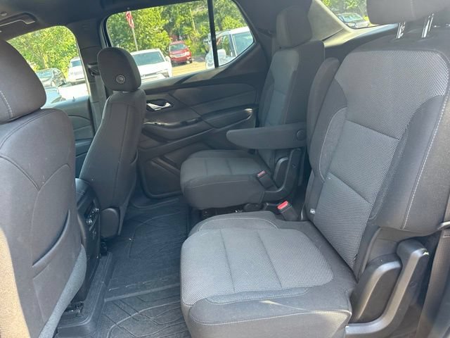Used 2023 Chevrolet Traverse LT FWD image 14