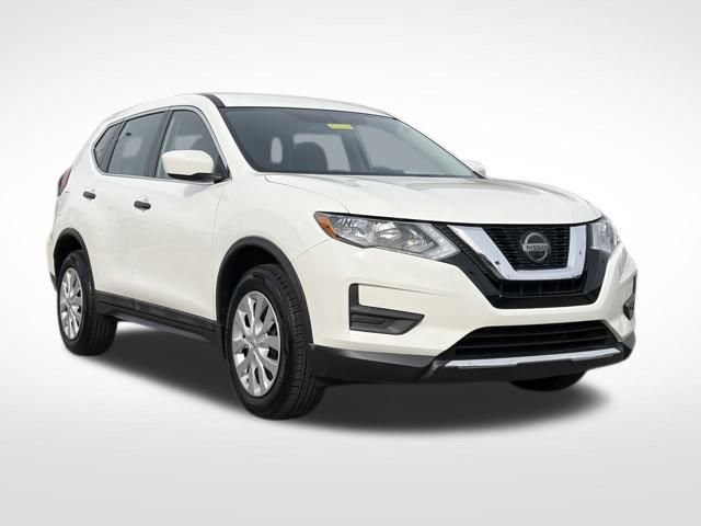 Used 2018 Nissan Rogue S image 1