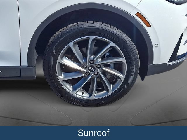 Used 2024 Lincoln Corsair FWD w/ Equipment Group 102A image 10