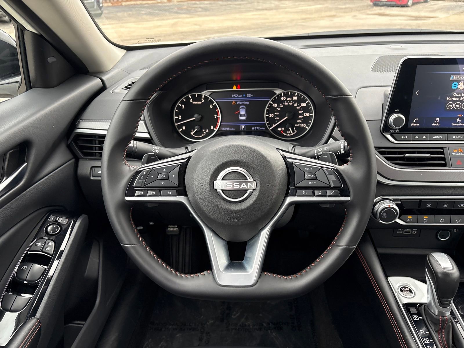 Used 2025 Nissan Altima 2.5 SR image 14