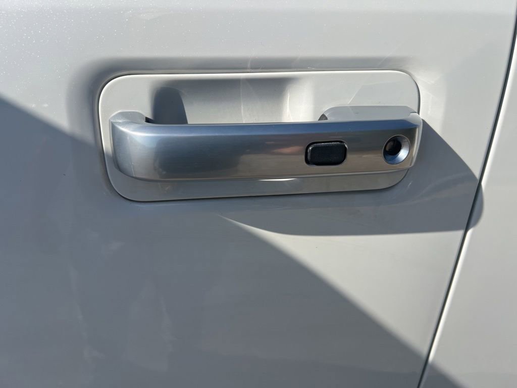 Used 2022 Ford F450 Limited w/ FX4 Off-Road Package image 54