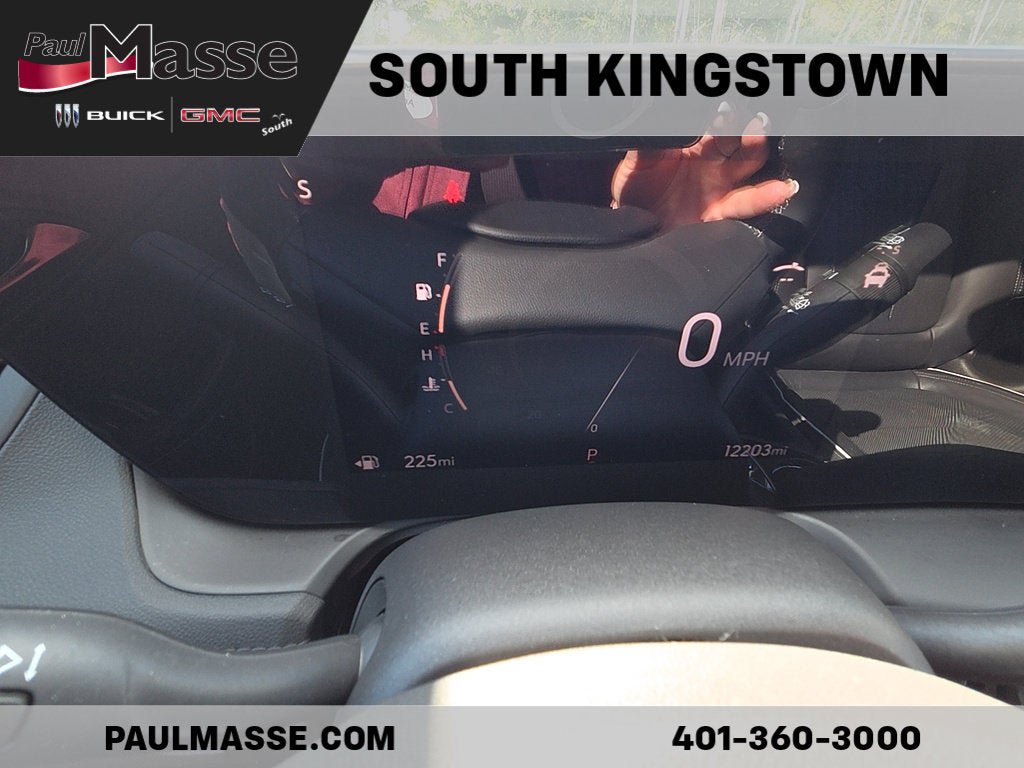 Certified 2024 Buick Encore GX Avenir w/ Avenir Technology Package AWD/4WD image 13