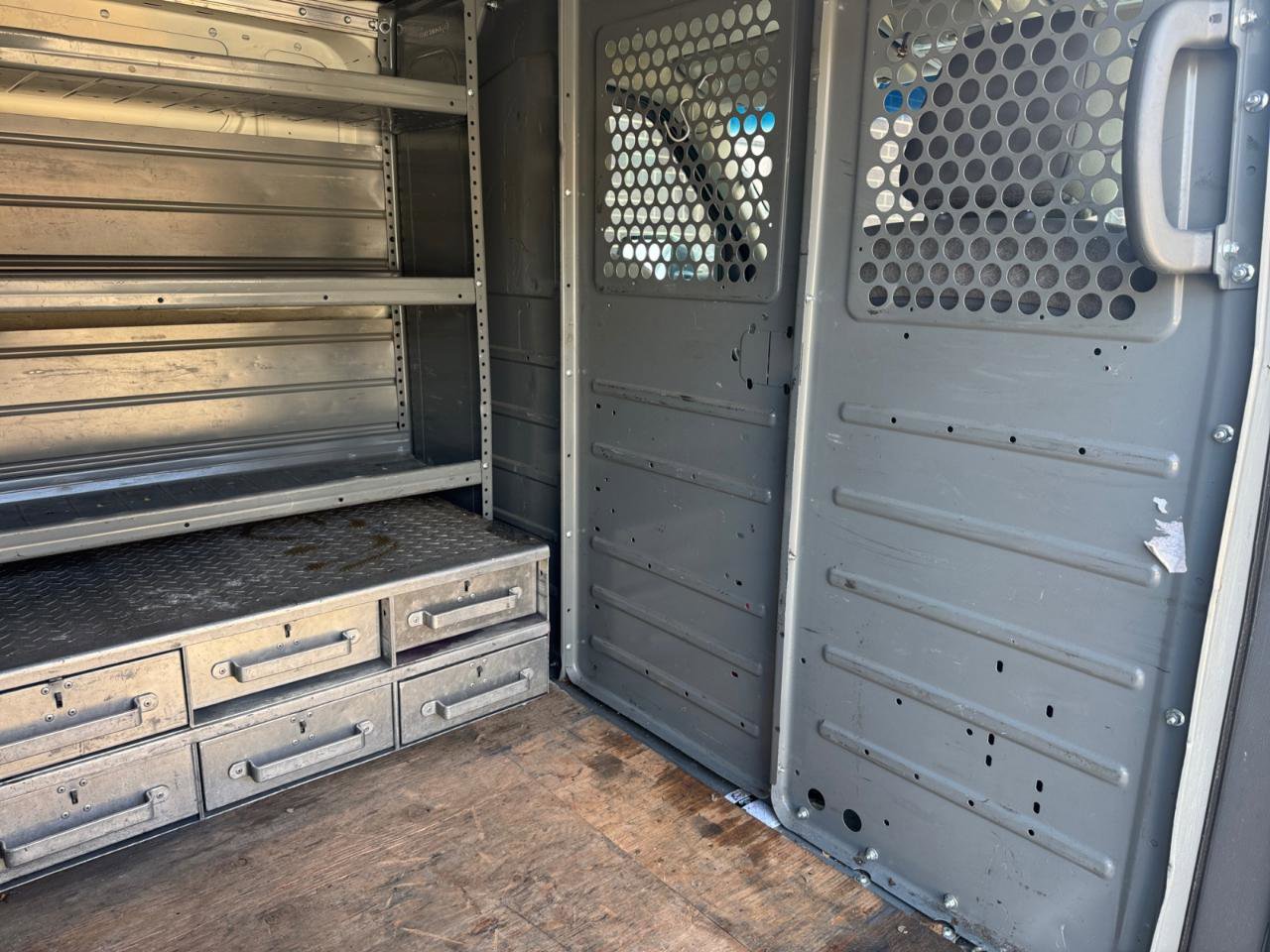 Used 2017 Nissan NV 3500 S w/ Power Basic Package image 6