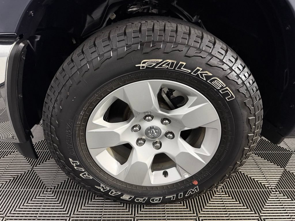 Certified 2025 RAM 1500 Big Horn AWD/4WD image 11
