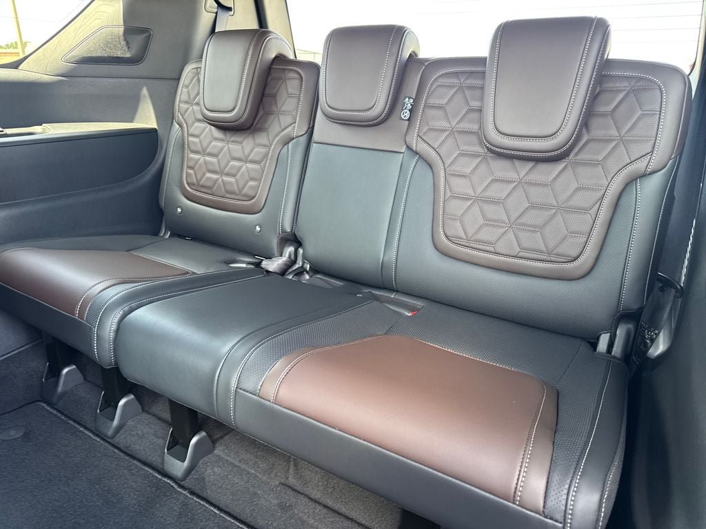 New 2026 Nissan Armada Platinum RWD image 14