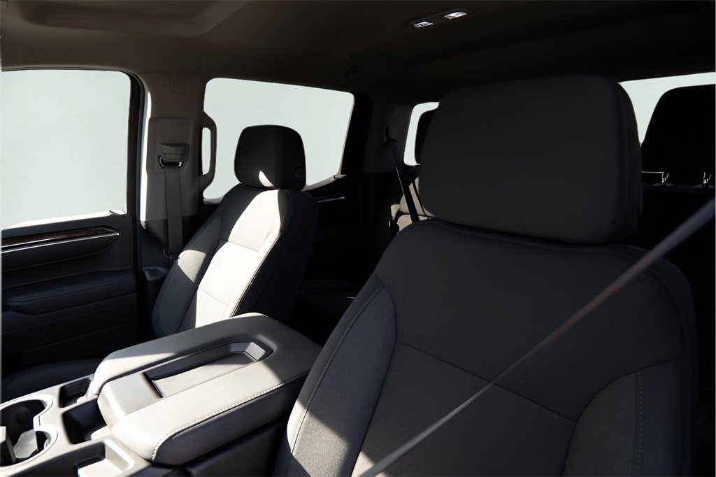 New 2026 GMC Sierra 1500 Elevation image 10