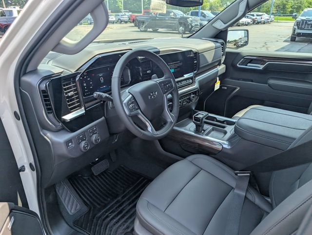 New 2026 Chevrolet Silverado 1500 RST w/ Safety Package AWD/4WD image 15