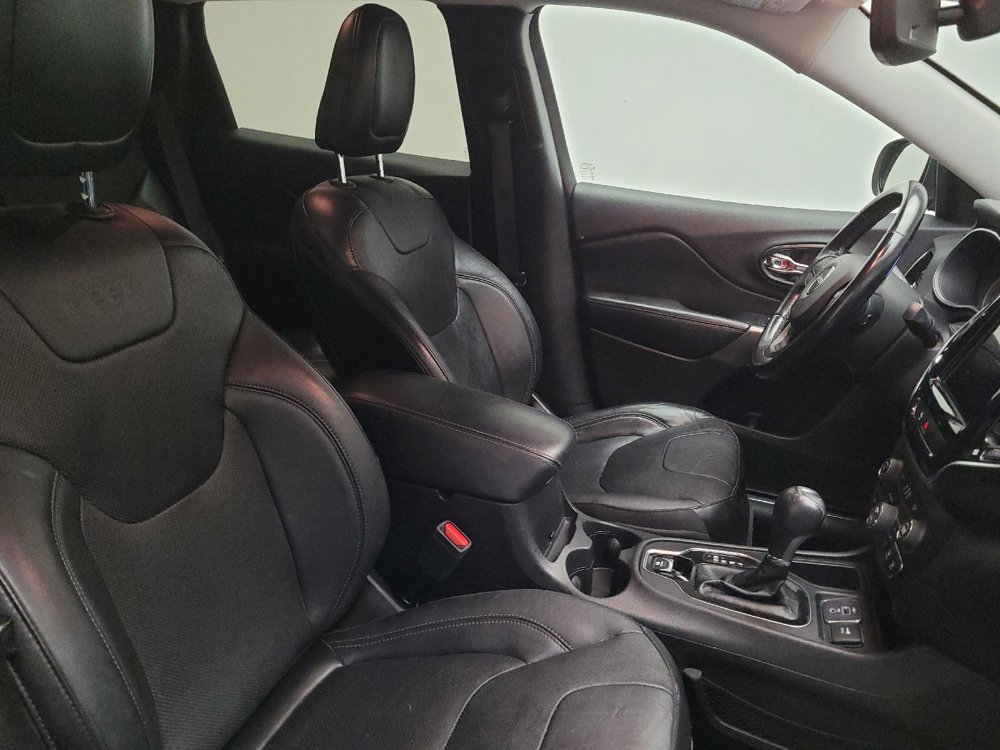 Used 2020 Jeep Cherokee Limited FWD image 21