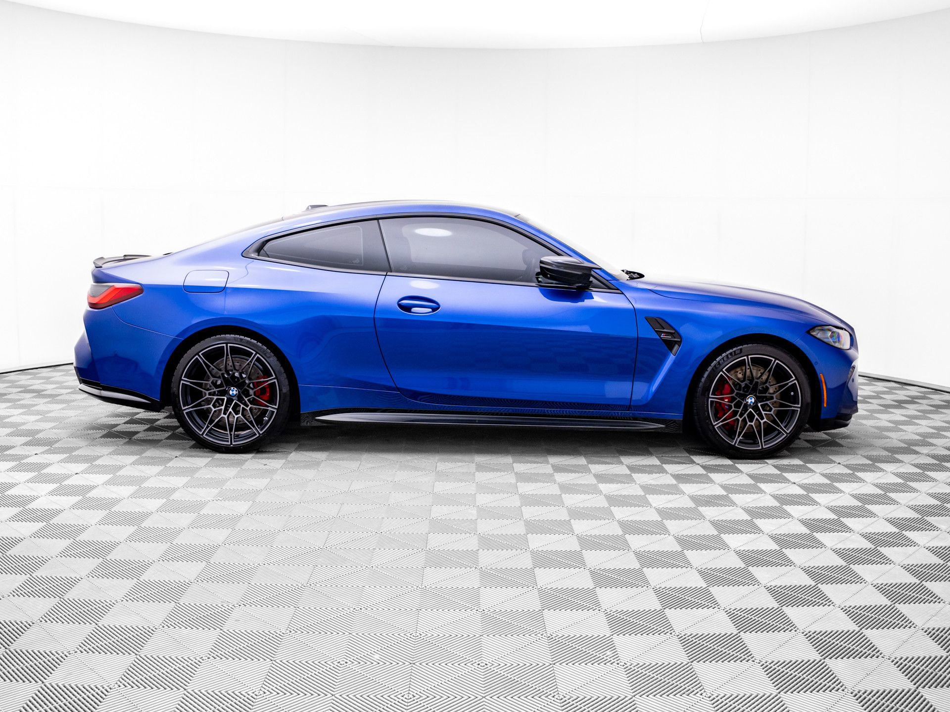 Used 2024 BMW M4 xDrive Competition w/ M Driver's Package AWD/4WD image 6