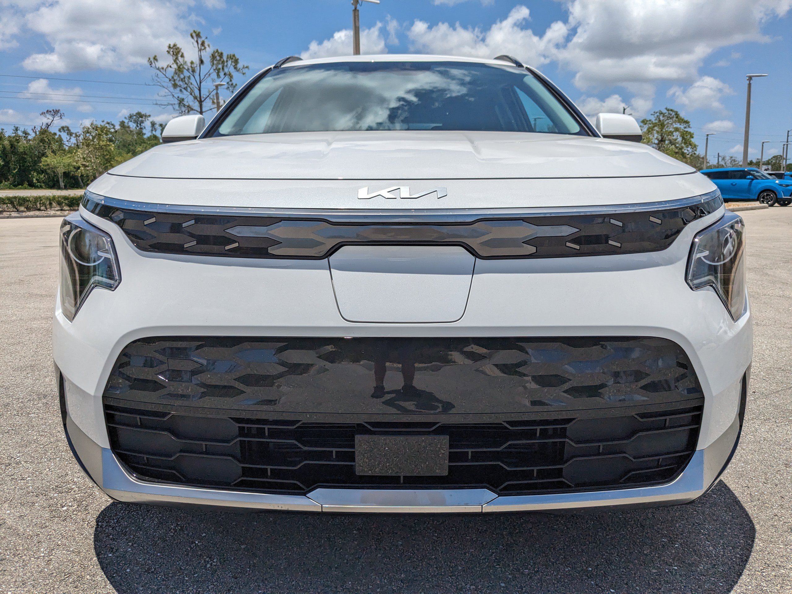 New 2025 Kia Niro Wind image 3