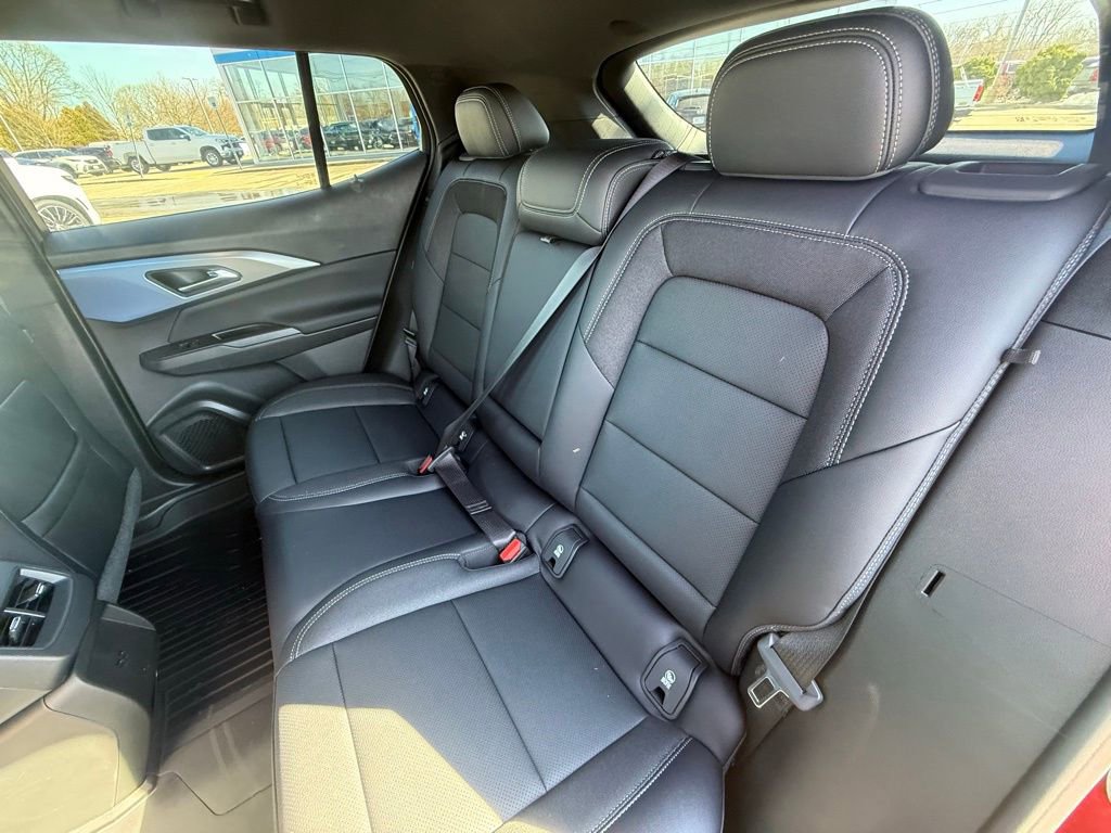 New 2026 Chevrolet Equinox EV LT AWD/4WD image 24