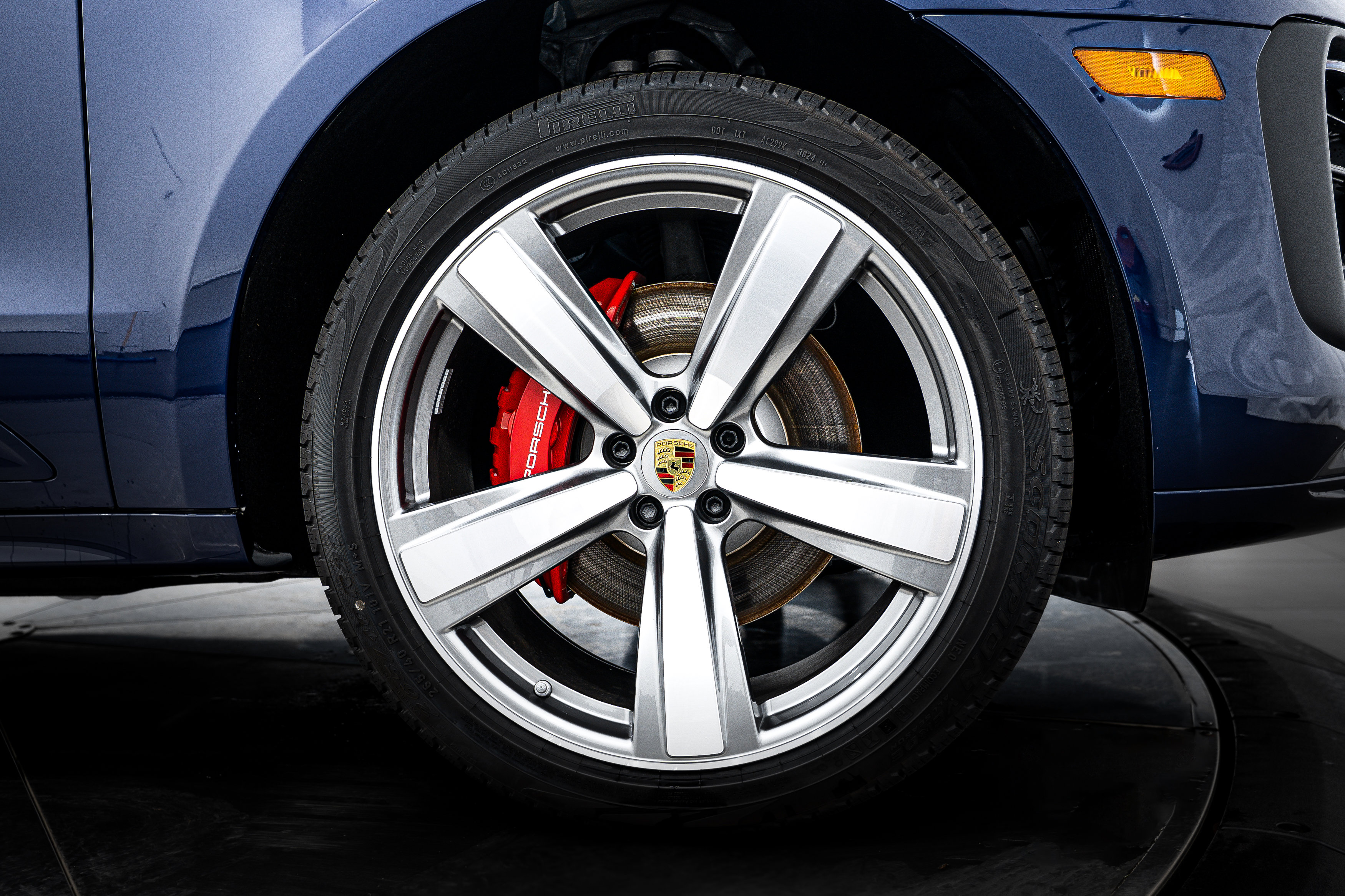 New 2025 Porsche Macan S image 11