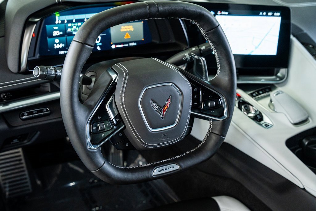 Used 2025 Chevrolet Corvette Z06 w/ Battery Protection Package image 37