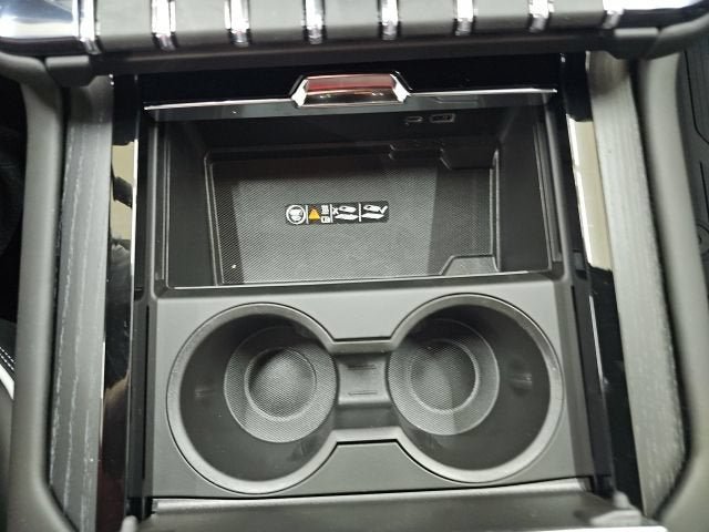 New 2026 GMC Yukon AT4 Ultimate w/ LPO, Floor Liner Package AWD/4WD image 16