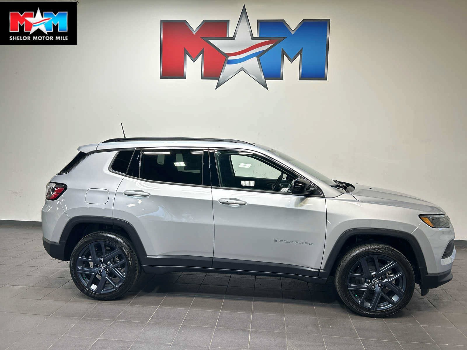 New 2026 Jeep Compass Latitude