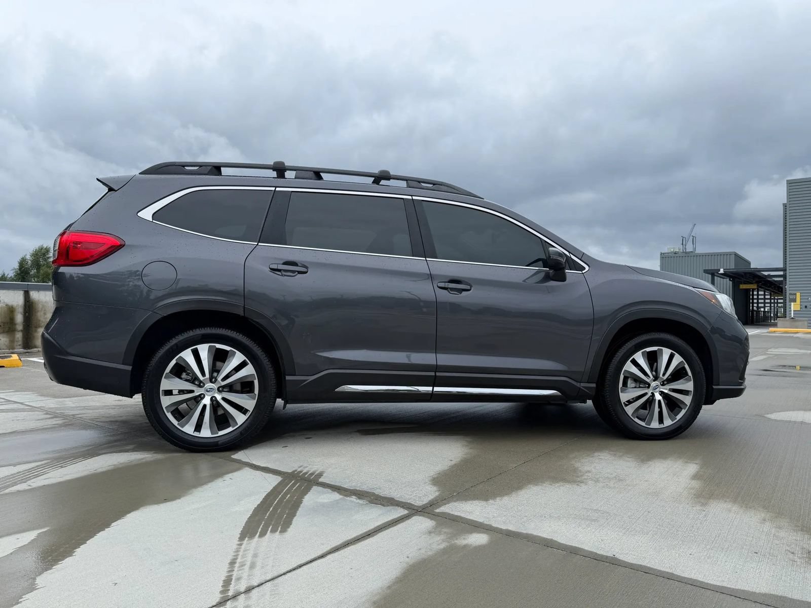 Used 2019 Subaru Ascent Limited w/ Popular Package #3 AWD/4WD image 5