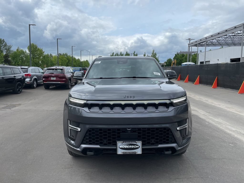 New 2026 Jeep Grand Wagoneer L Limited AWD/4WD image 4