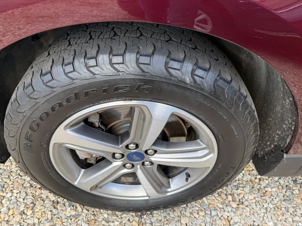 Used 2019 Ford Edge SEL w/ Equipment Group 201A AWD/4WD image 24