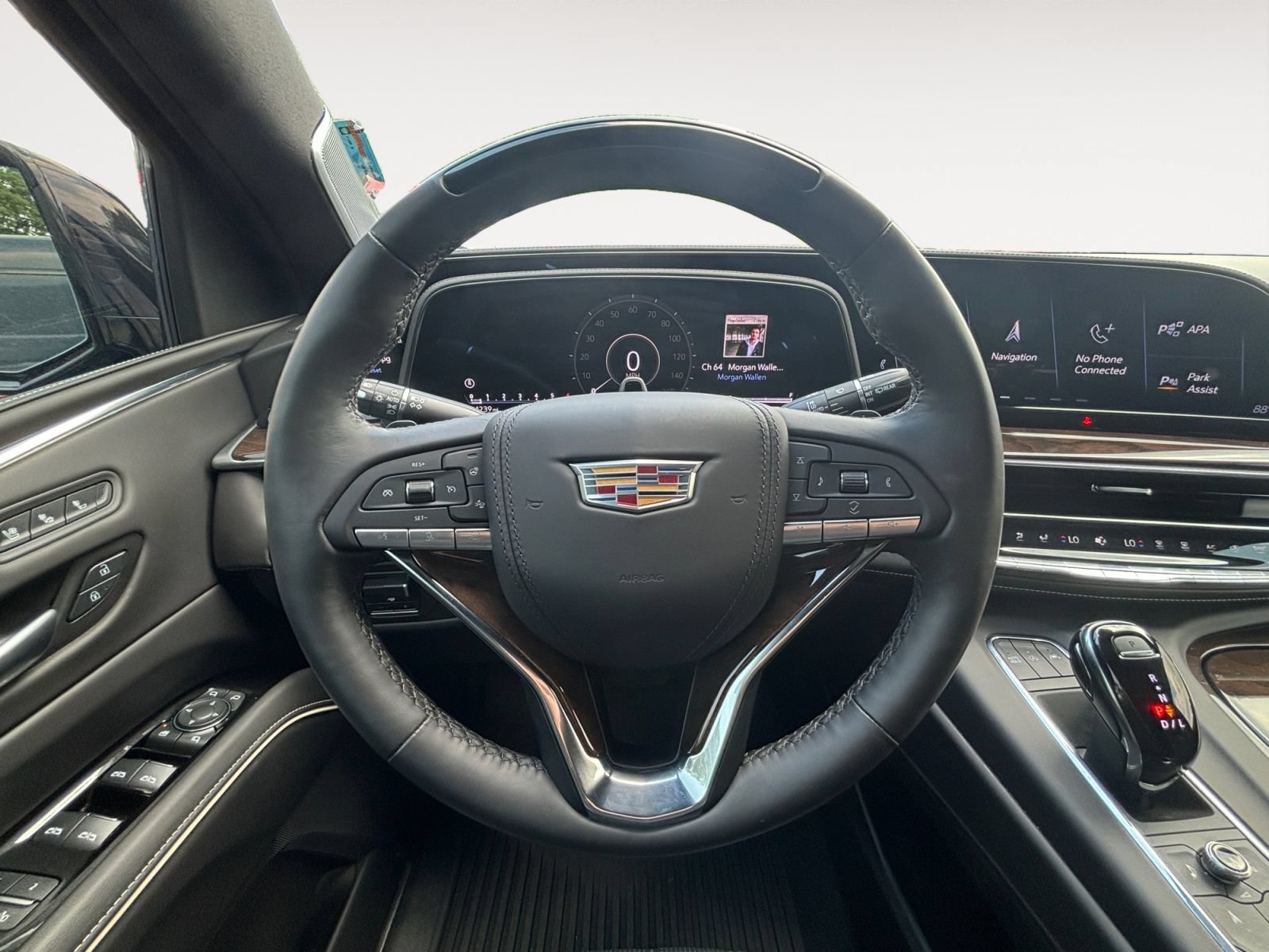 Used 2024 Cadillac Escalade Sport Platinum AWD/4WD image 12