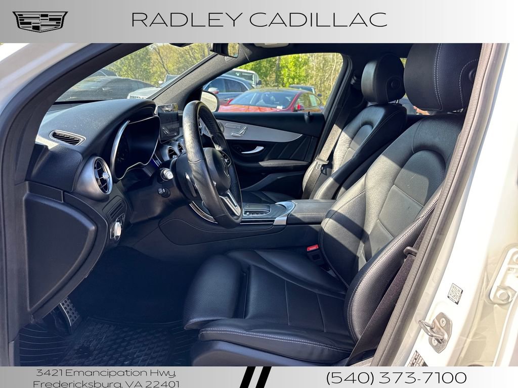 Used 2020 Mercedes-Benz GLC 300 4MATIC Coupe image 3
