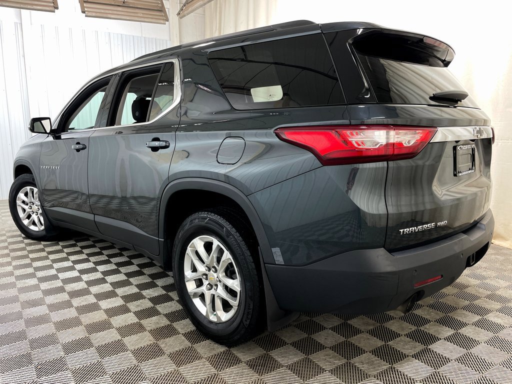 Used 2019 Chevrolet Traverse LT w/ LPO, Floor Liner Package image 46