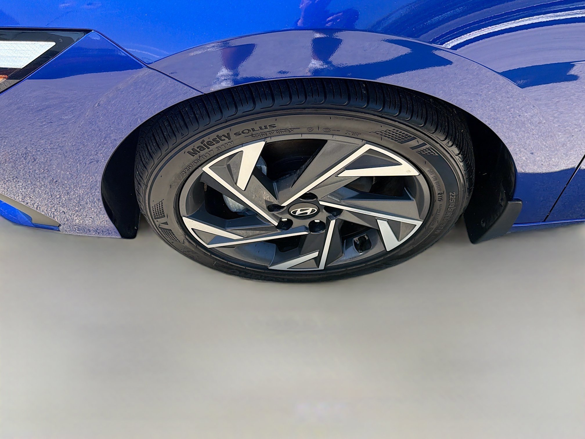 Used 2025 Hyundai Elantra Sport FWD image 33