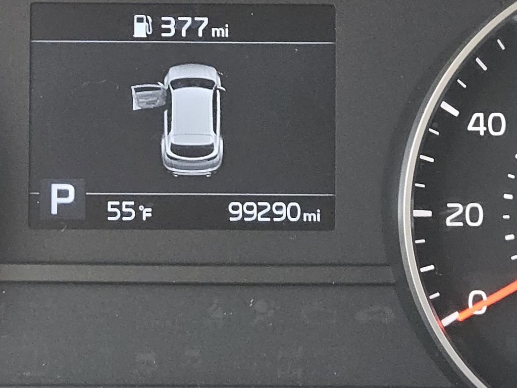 Used 2020 Kia Sportage LX image 21