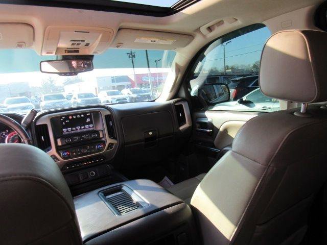 Used 2016 GMC Sierra 1500 Denali w/ Enhanced Driver Alert Package image 29
