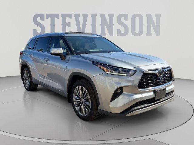 Used 2021 Toyota Highlander Platinum AWD/4WD image 7