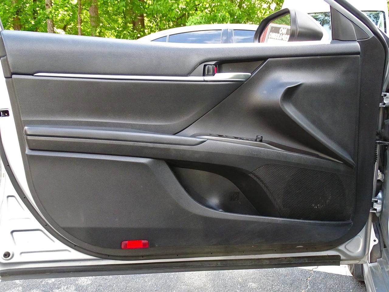 Used 2023 Toyota Camry SE FWD image 25