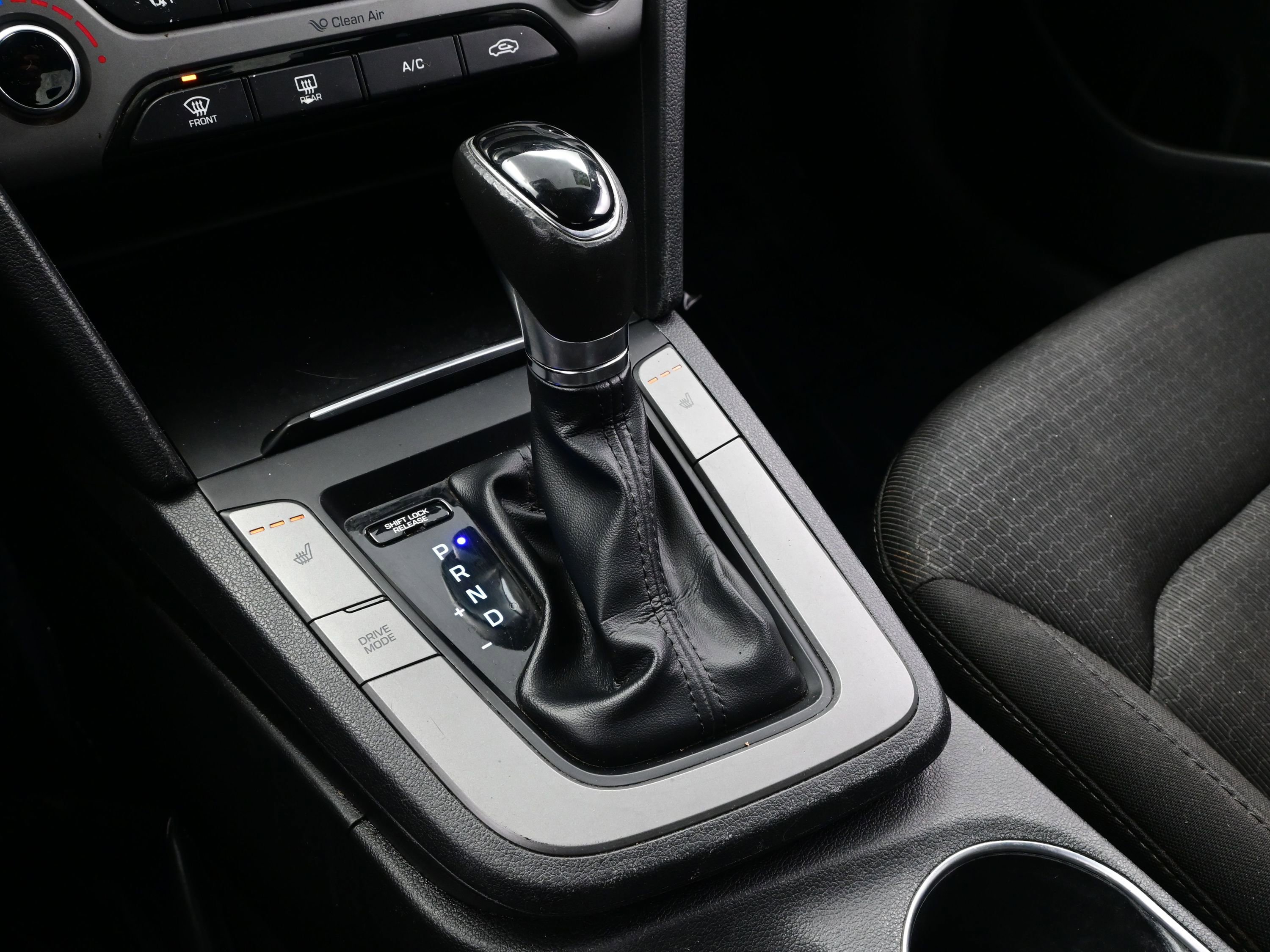 Used 2017 Hyundai Elantra Value Edition image 20