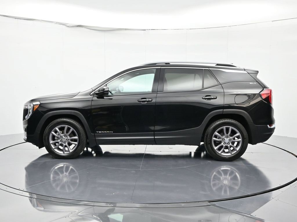 Used 2023 GMC Terrain SLT image 8