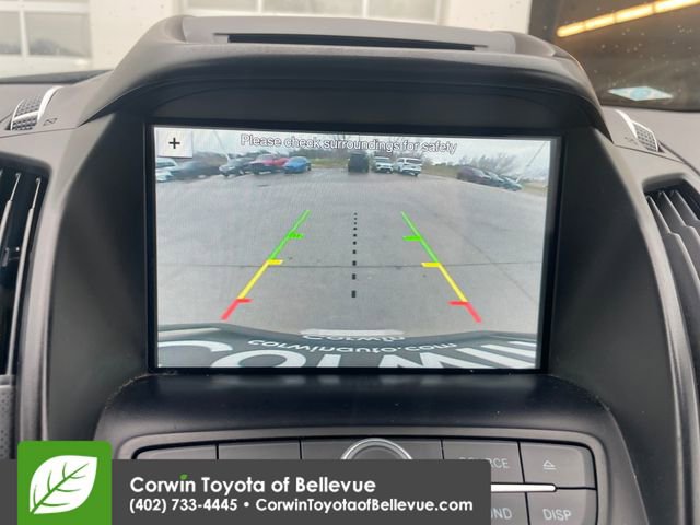 Used 2018 Ford Escape SE w/ SE Sync 3 Package AWD/4WD image 13