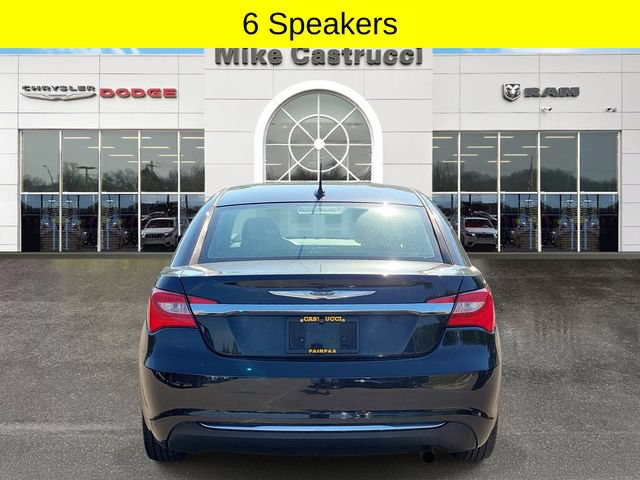 Used 2013 Chrysler 200 Touring FWD image 5