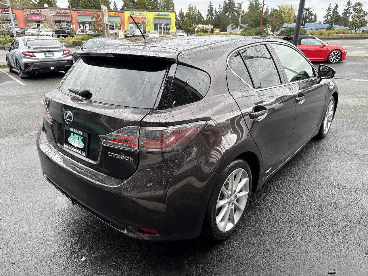 Used 2013 Lexus CT 200h w/ Seat Comfort Pkg image 8