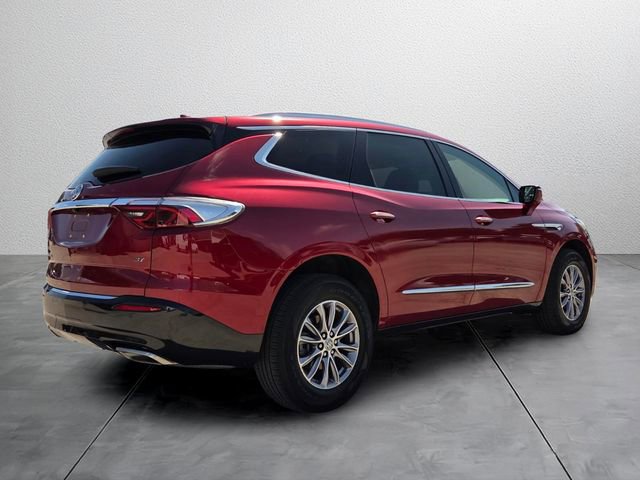 Used 2024 Buick Enclave Essence w/ Sport Touring Edition FWD image 4
