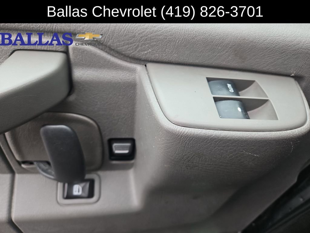 Certified 2016 Chevrolet Express 2500 LS image 23